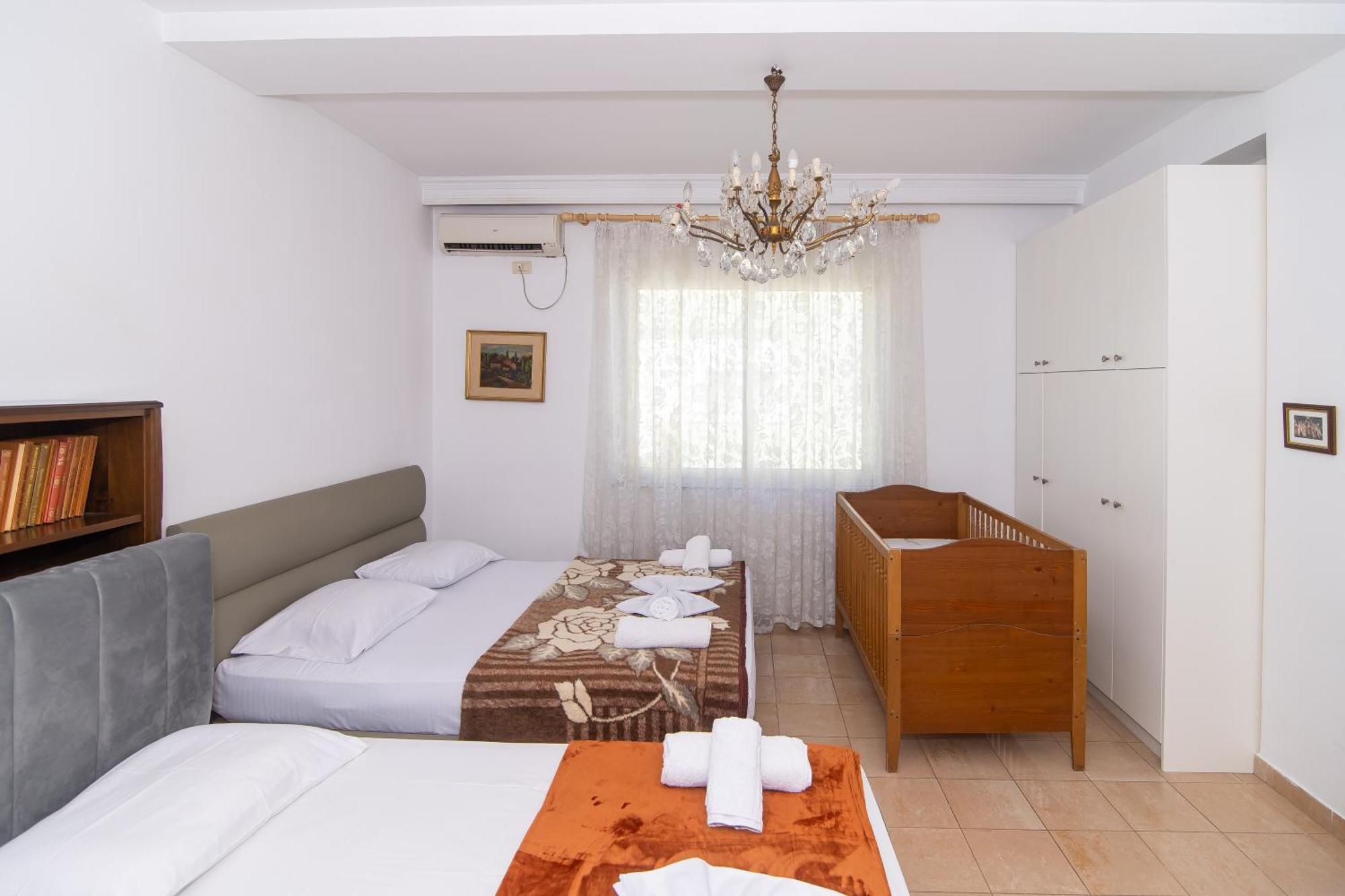 Vintage Blloku Apartment Tirana Extérieur photo