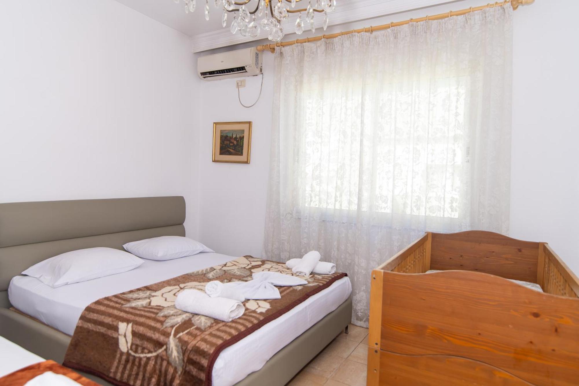 Vintage Blloku Apartment Tirana Extérieur photo